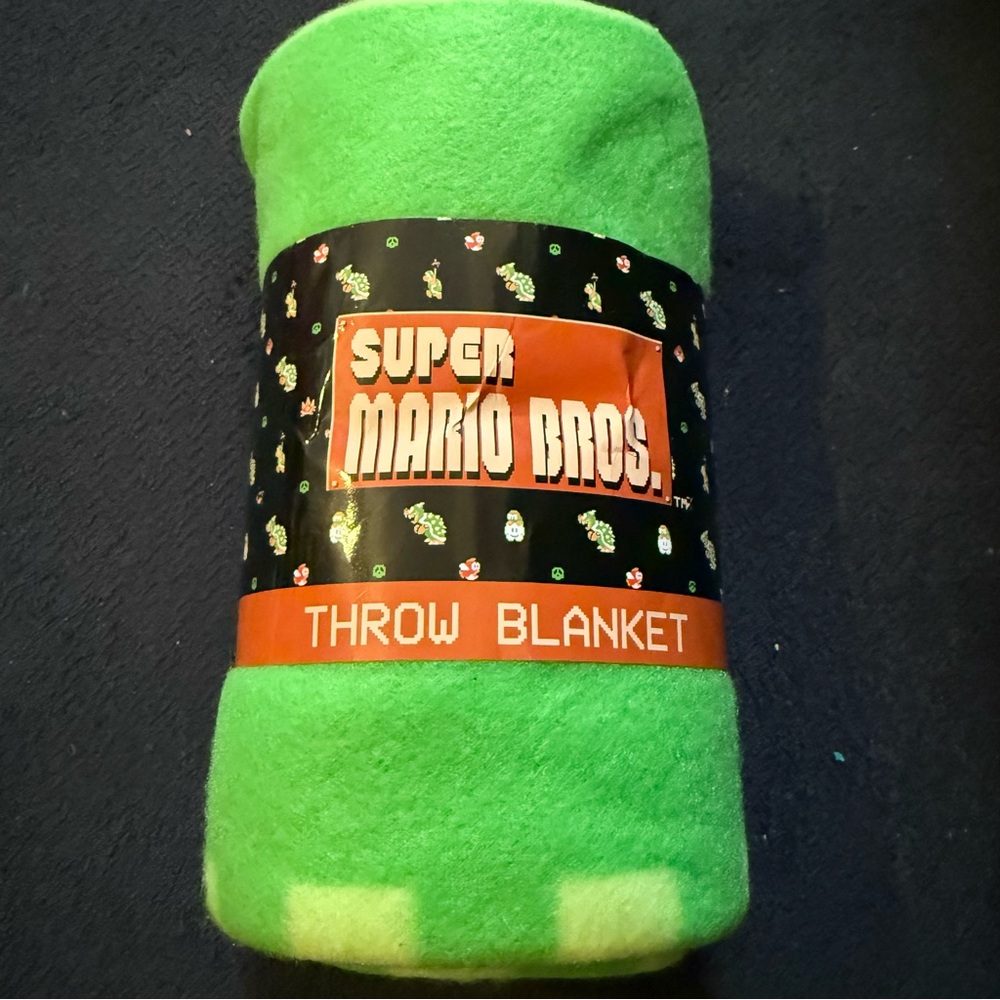 Nintendo Super Mario Bros Throw Blanket